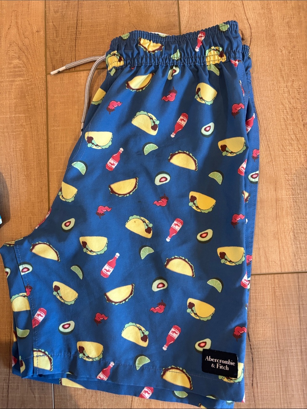 Abercrombie kids boys set of FOUR swim trunks - Picture 4 of 11